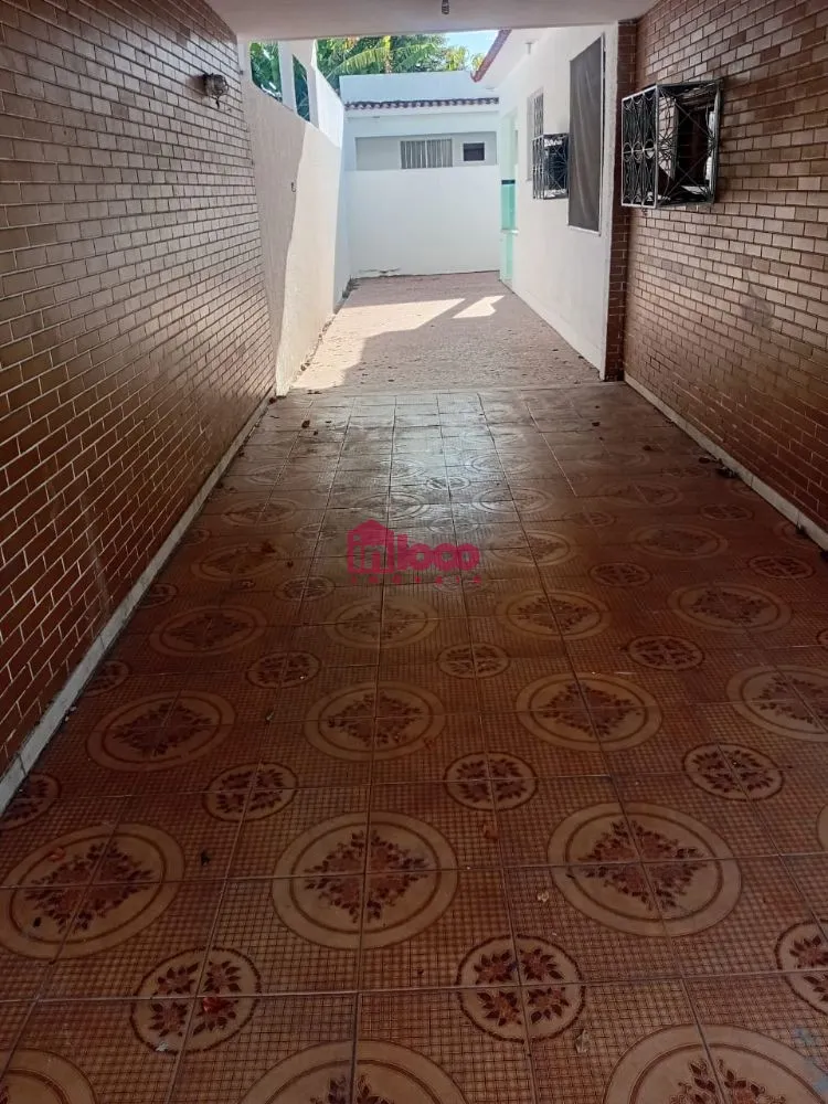 Casa, 3 quartos, 214 m² - Foto 3