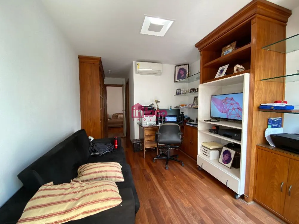 Apartamento, 4 quartos, 226 m² - Foto 12