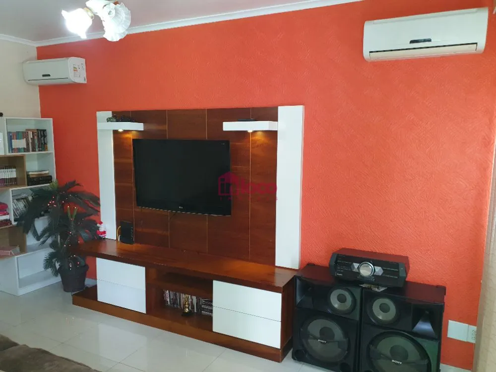 Casa, 3 quartos, 200 m² - Foto 8