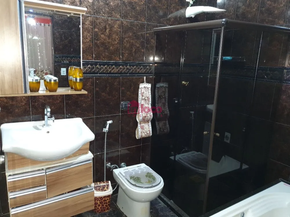Casa, 3 quartos, 200 m² - Foto 12