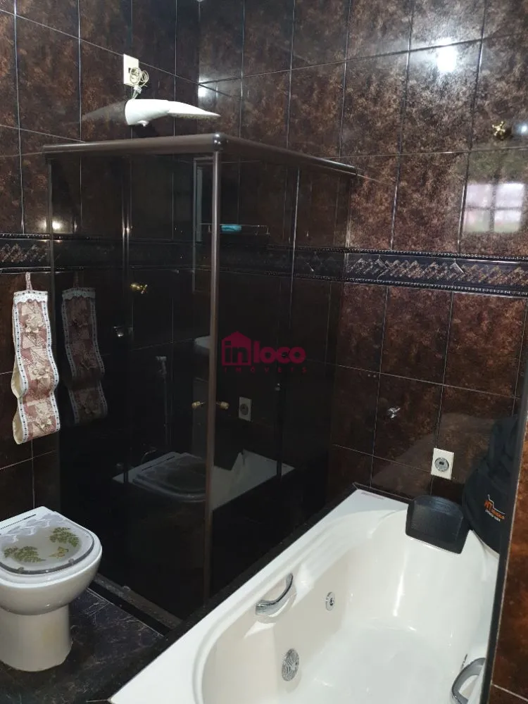 Casa, 3 quartos, 200 m² - Foto 13