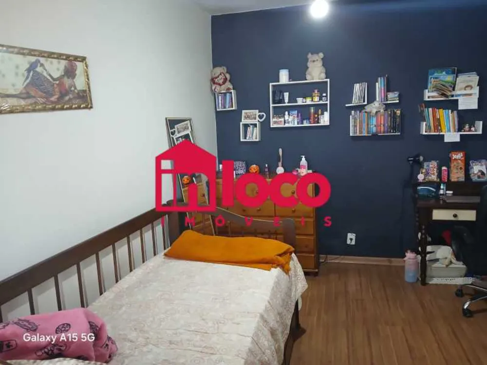 Casa, 3 quartos, 200 m² - Foto 11