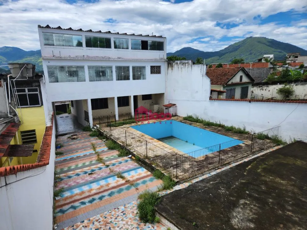 Prédio Inteiro, 744 m² - Foto 1