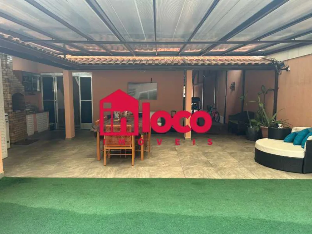 Casa, 3 quartos, 255 m² - Foto 2