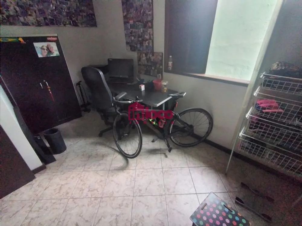 Casa, 6 quartos, 290 m² - Foto 13