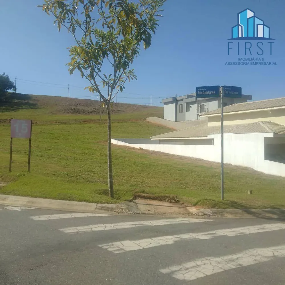 Loteamento e Condomínio, 596 m² - Foto 1