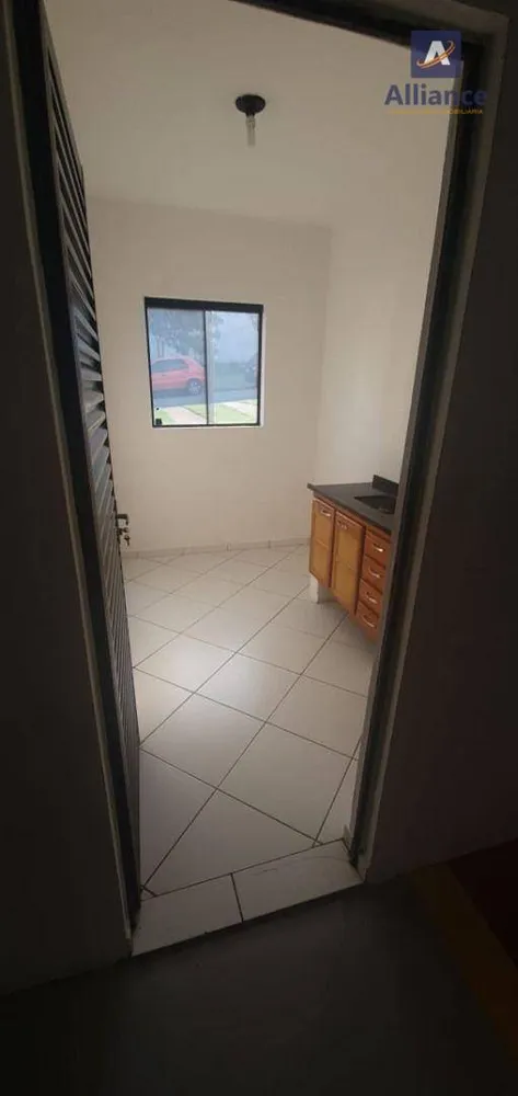 Depósito-Galpão, 1700 m² - Foto 2