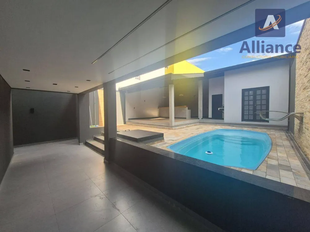 Casa, 2 quartos, 246 m² - Foto 2