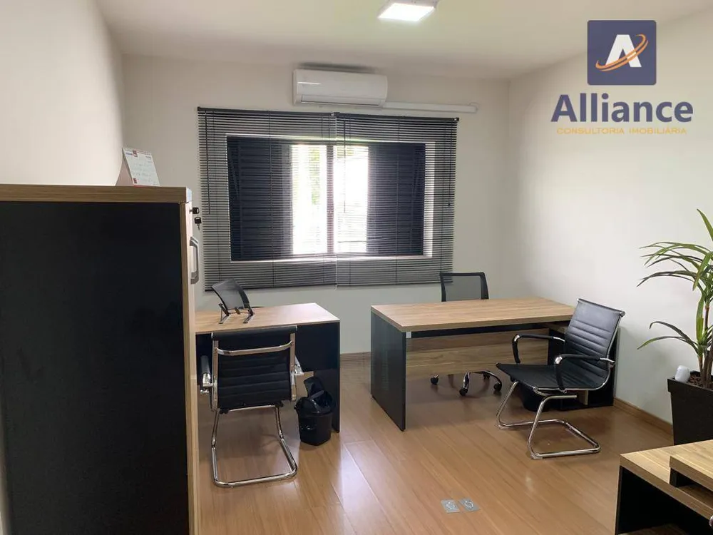 Casa, 3 quartos, 190 m² - Foto 11