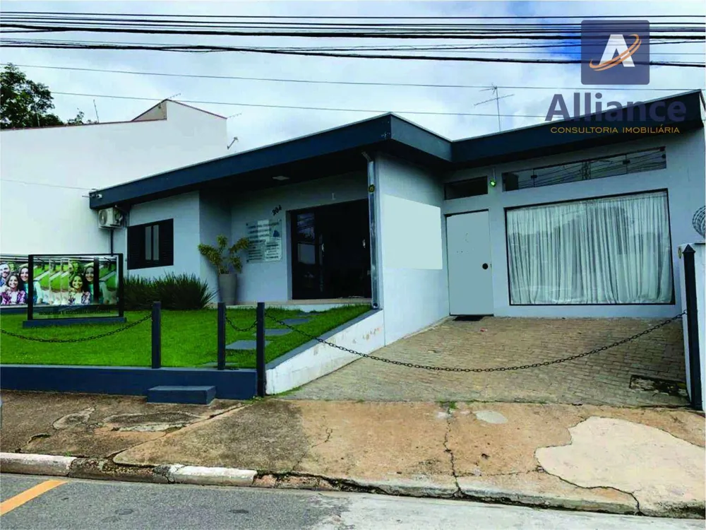 Casa, 3 quartos, 190 m² - Foto 1