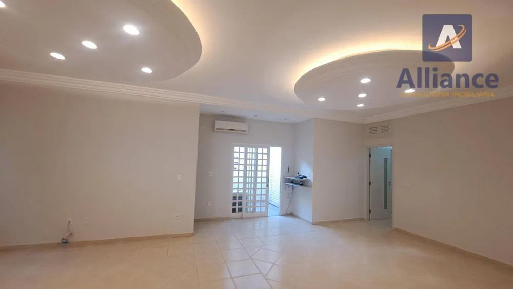 Casa, 3 quartos, 211 m² - Foto 4