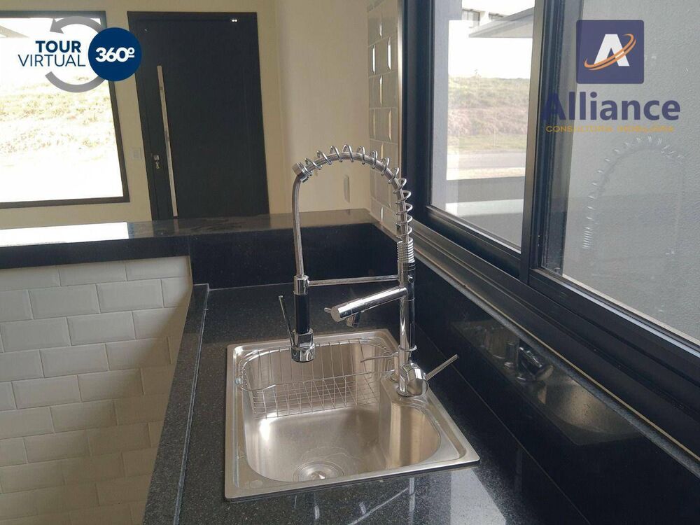Casa de Condomínio à venda com 3 quartos, 250m² - Foto 7
