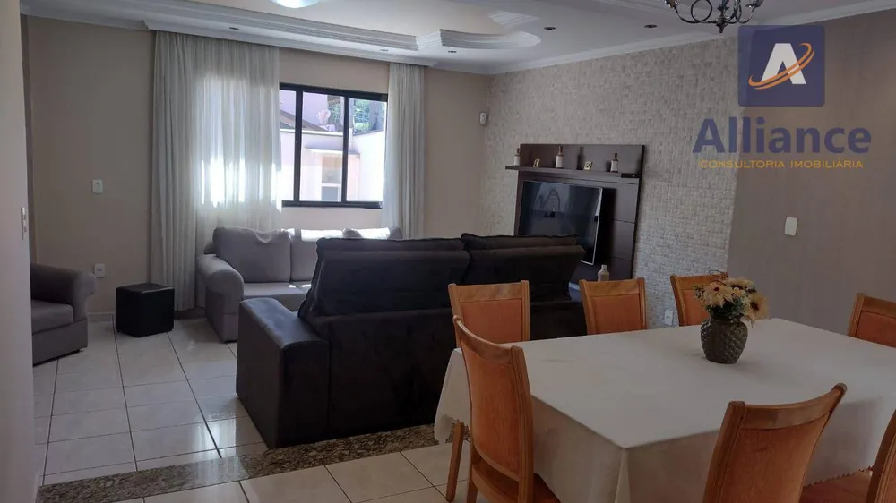 Casa, 3 quartos, 220 m² - Foto 5