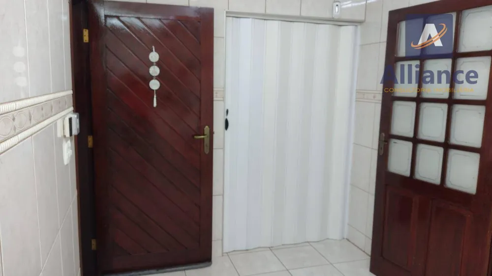 Casa, 3 quartos, 220 m² - Foto 14