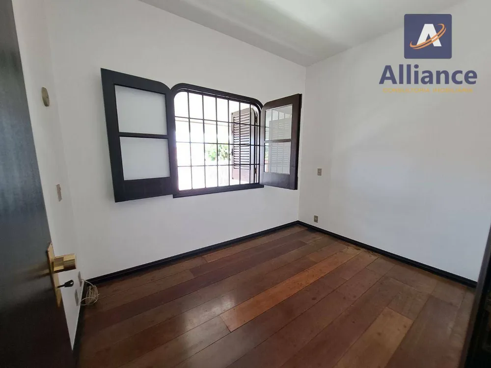 Casa, 3 quartos, 230 m² - Foto 7