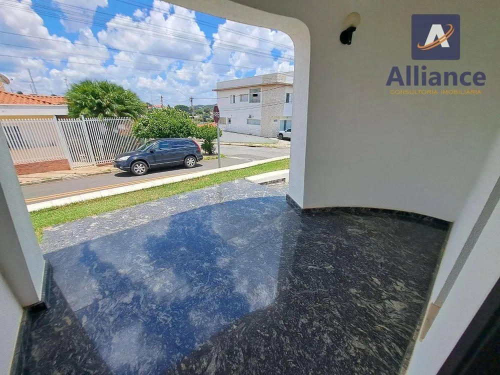 Casa, 3 quartos, 230 m² - Foto 4