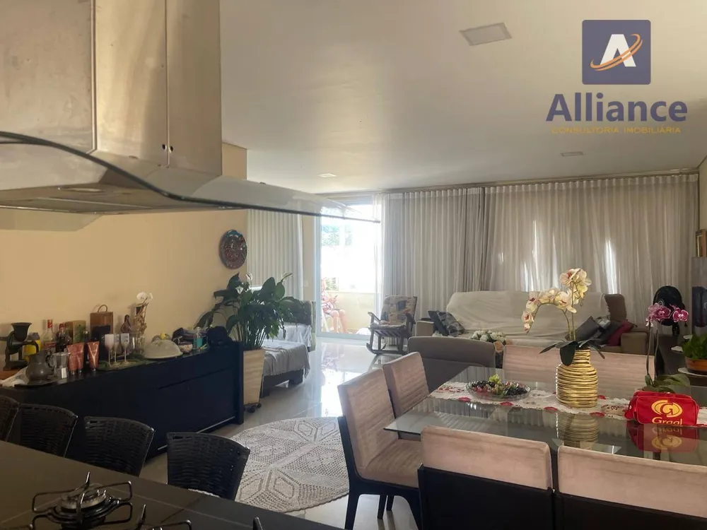 Casa, 3 quartos, 230 m² - Foto 12