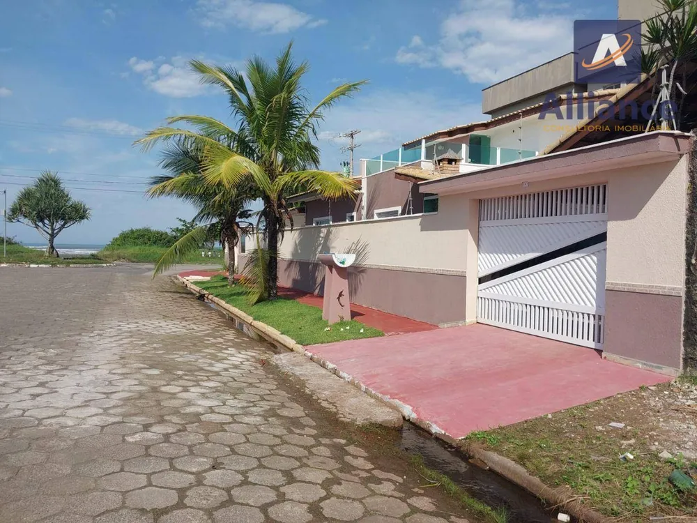 Casa, 4 quartos, 250 m² - Foto 1