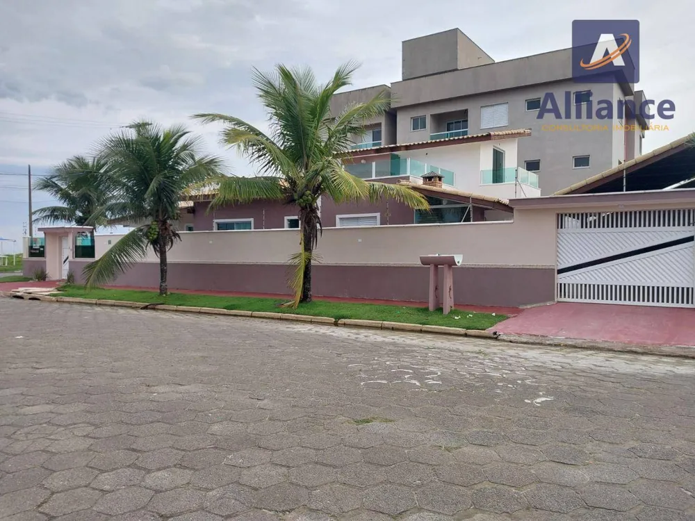 Casa, 4 quartos, 250 m² - Foto 2