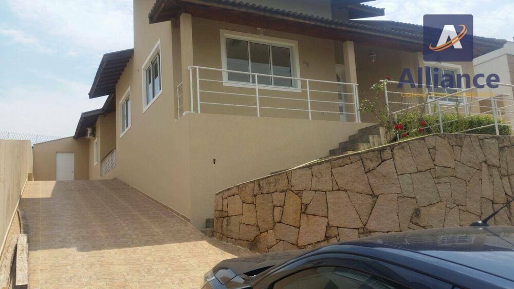 Casa de Condomínio à venda com 3 quartos, 240m² - Foto 2