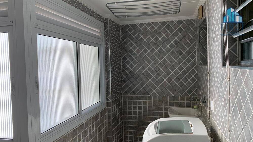 Apartamento à venda com 3 quartos, 168m² - Foto 1