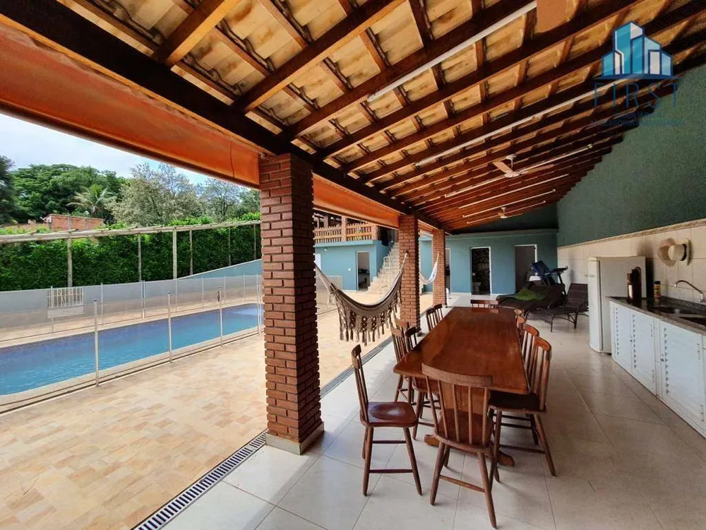 Chácara, 3 quartos, 2000 m² - Foto 1
