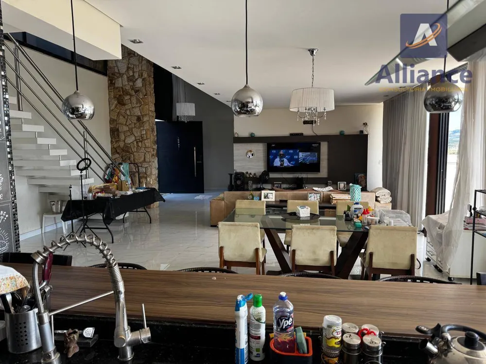Casa, 4 quartos, 323 m² - Foto 3