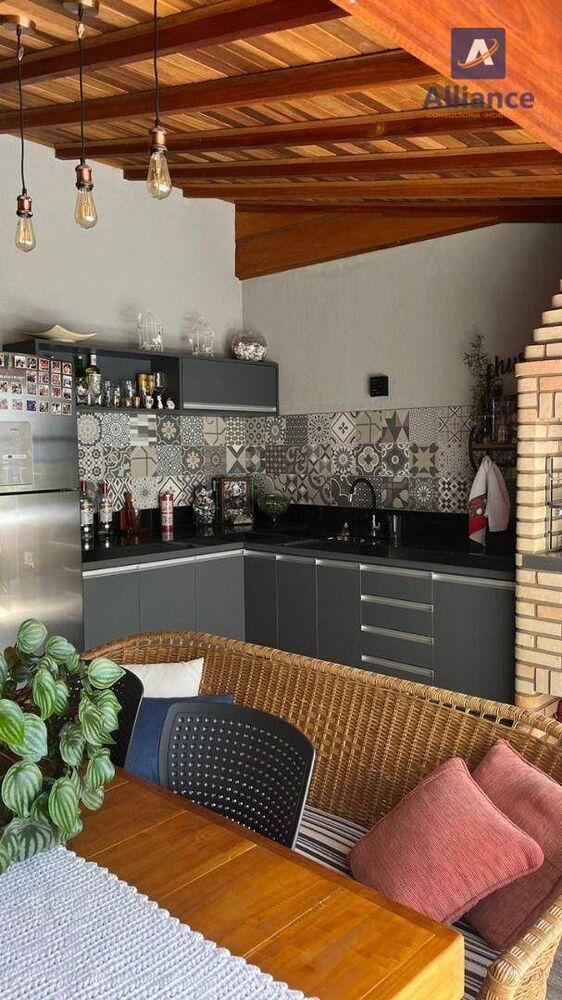 Casa de Condomínio à venda e aluguel com 3 quartos, 171m² - Foto 11