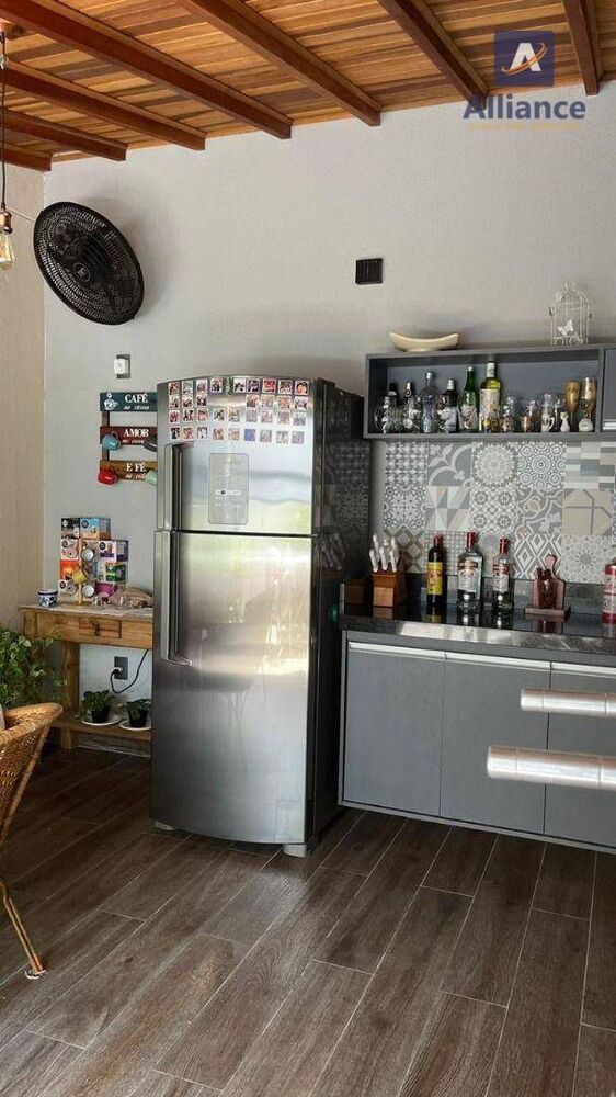 Casa de Condomínio à venda e aluguel com 3 quartos, 171m² - Foto 7