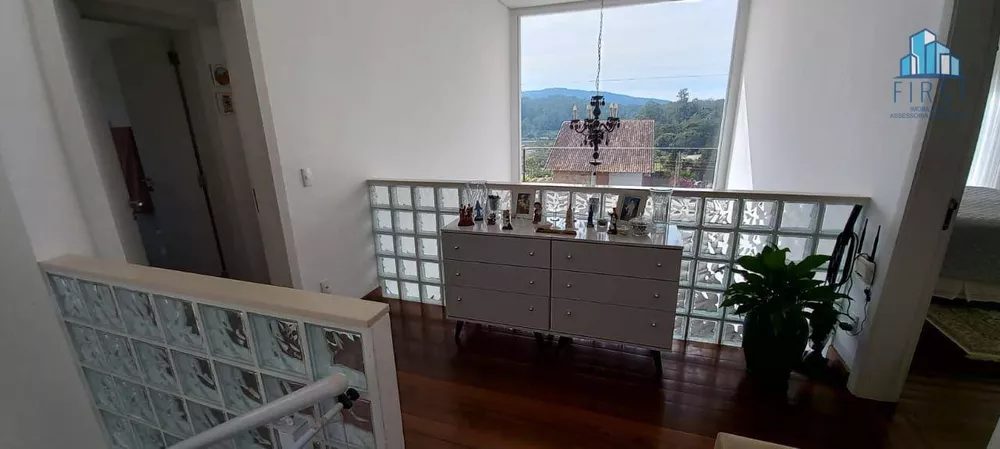 Casa de Condomínio à venda com 2 quartos, 200m² - Foto 6