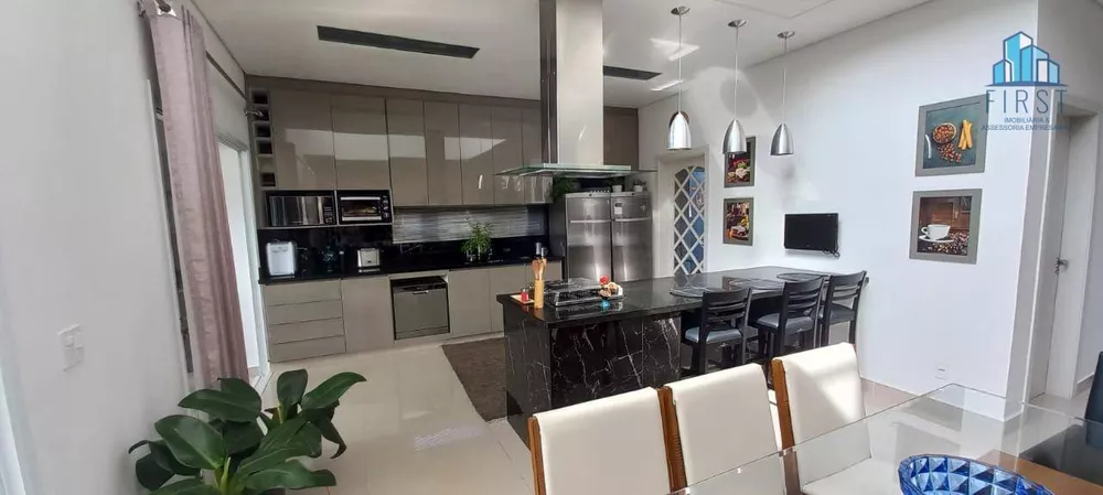 Casa de Condomínio à venda com 2 quartos, 200m² - Foto 12