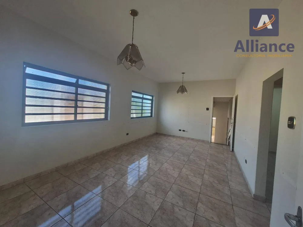 Casa, 3 quartos, 600 m² - Foto 2