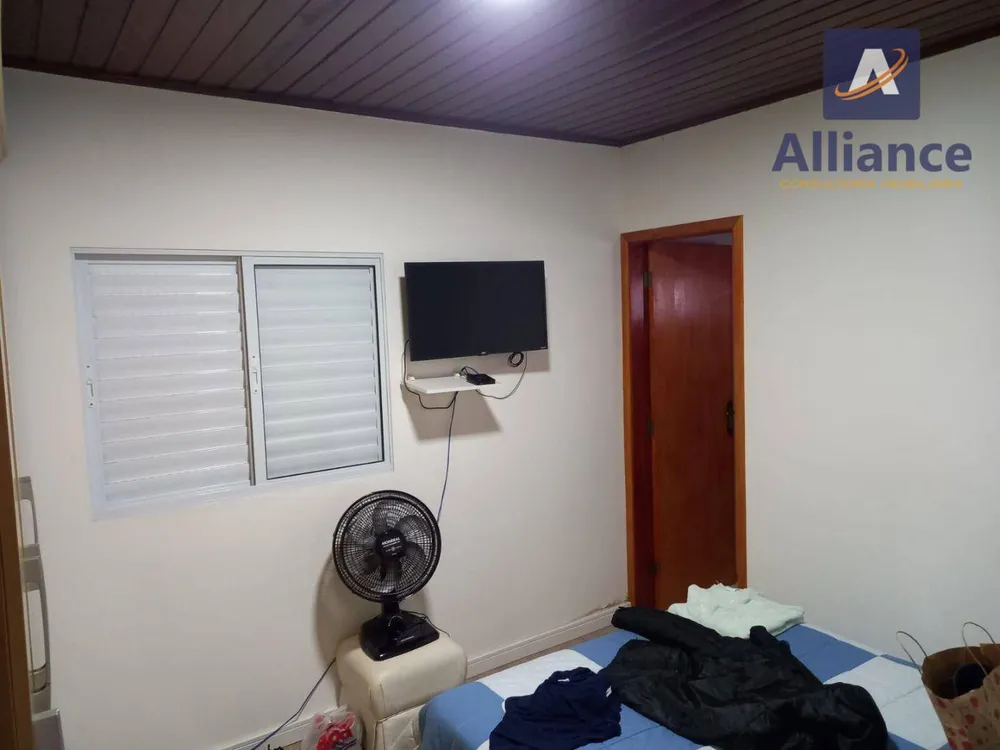 Casa, 3 quartos, 280 m² - Foto 2