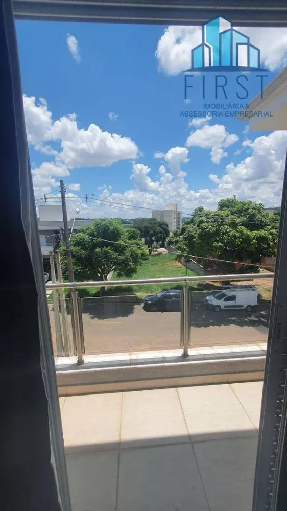 Casa de Condomínio à venda com 3 quartos, 250m² - Foto 11