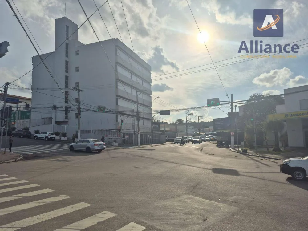 Loja-Salão, 2178 m² - Foto 1