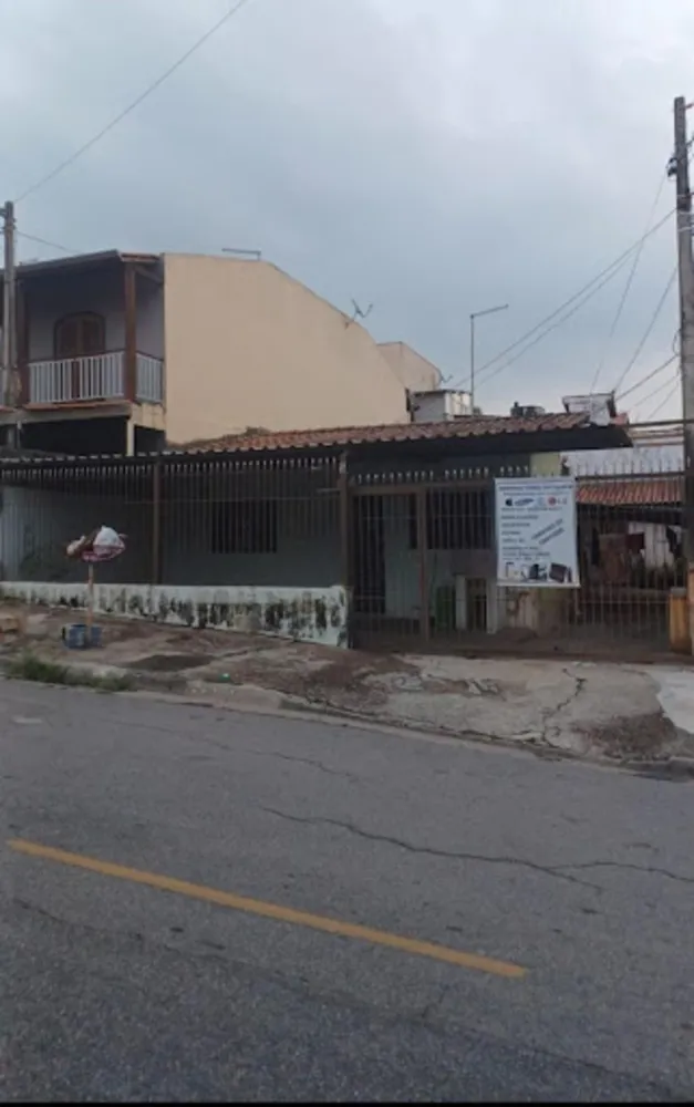 Casa, 3 quartos, 220 m² - Foto 1