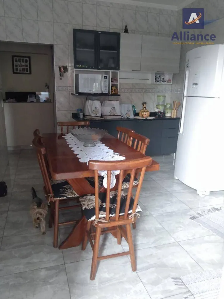 Casa, 2 quartos, 160 m² - Foto 4