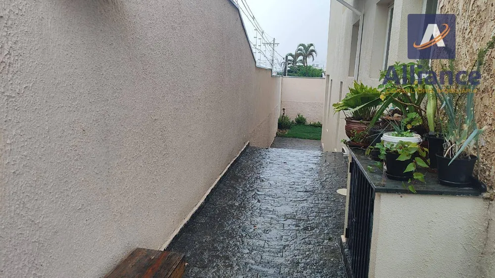 Casa, 4 quartos, 217 m² - Foto 10