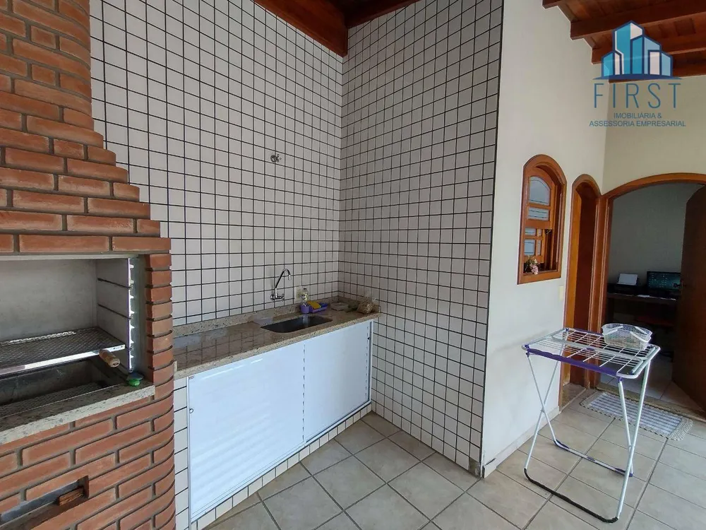 Casa, 3 quartos, 230 m² - Foto 5