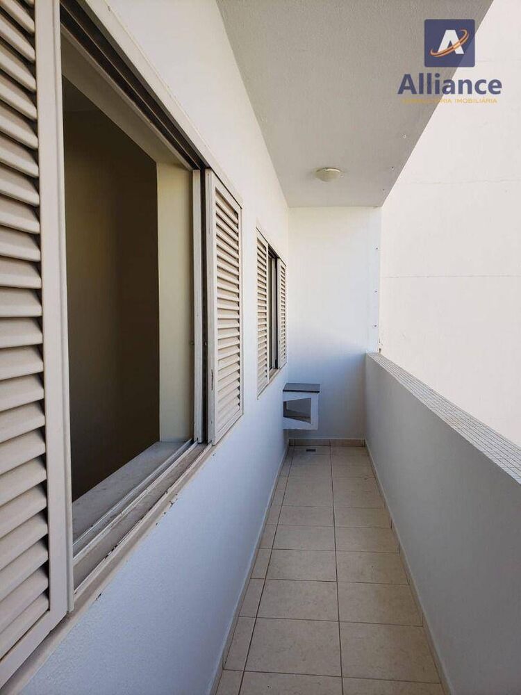Apartamento à venda com 2 quartos, 11478m² - Foto 2