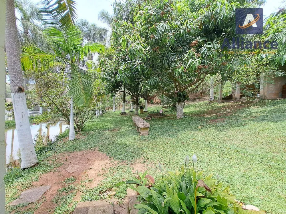 Chácara, 2 quartos, 2399 m² - Foto 4