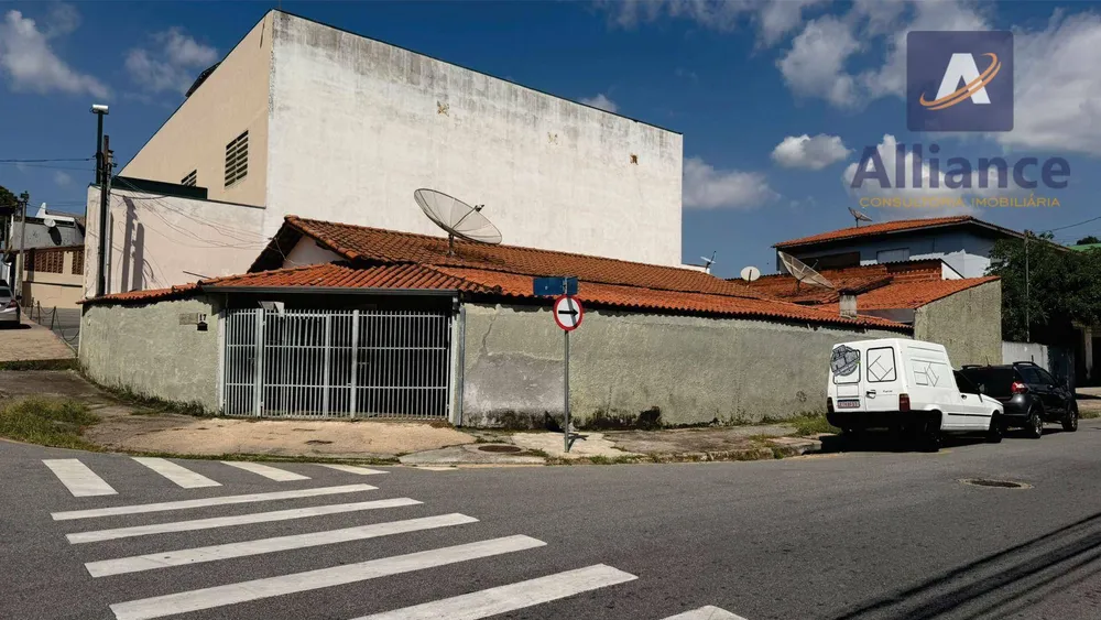 Casa, 3 quartos, 261 m² - Foto 2