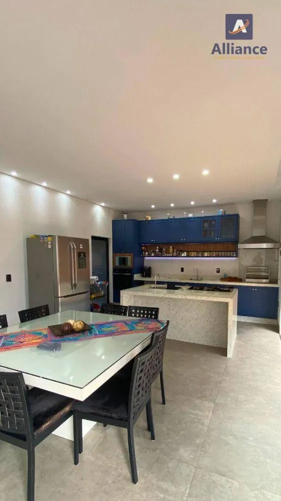 Casa, 3 quartos, 210 m² - Foto 6