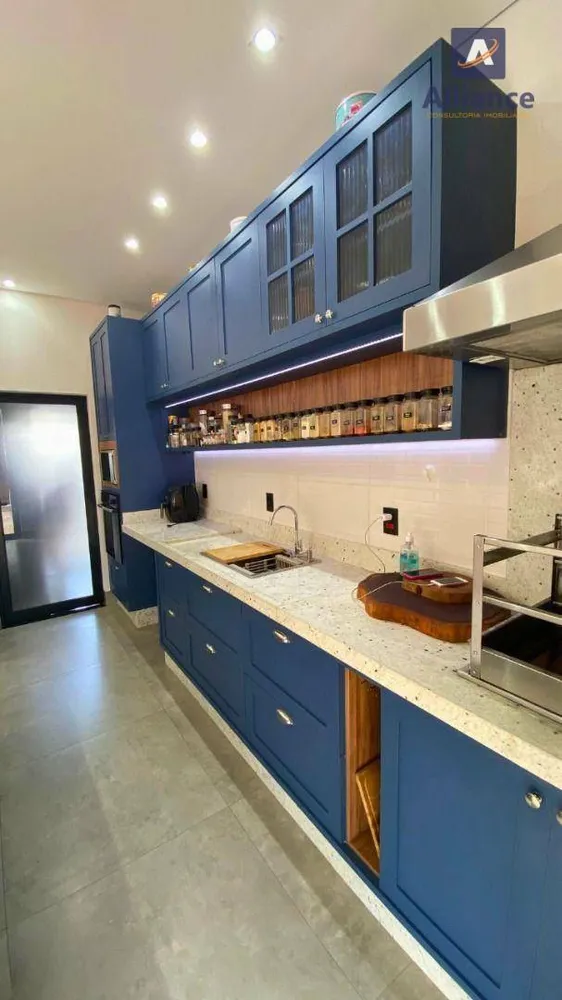 Casa, 3 quartos, 210 m² - Foto 12