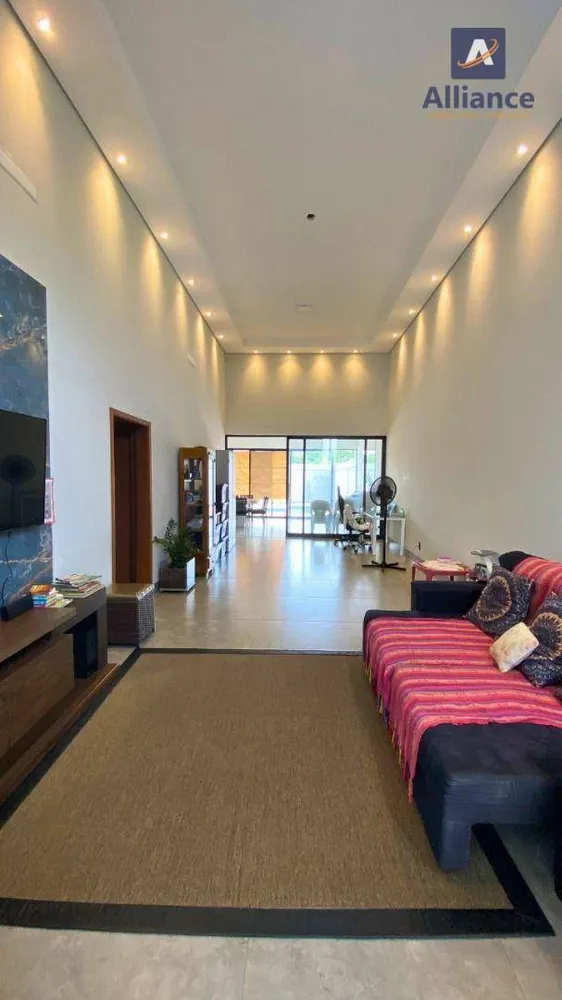 Casa, 3 quartos, 210 m² - Foto 3