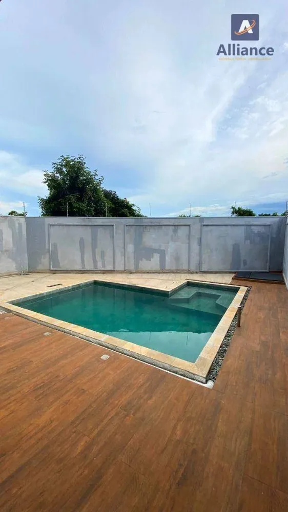 Casa, 3 quartos, 210 m² - Foto 2