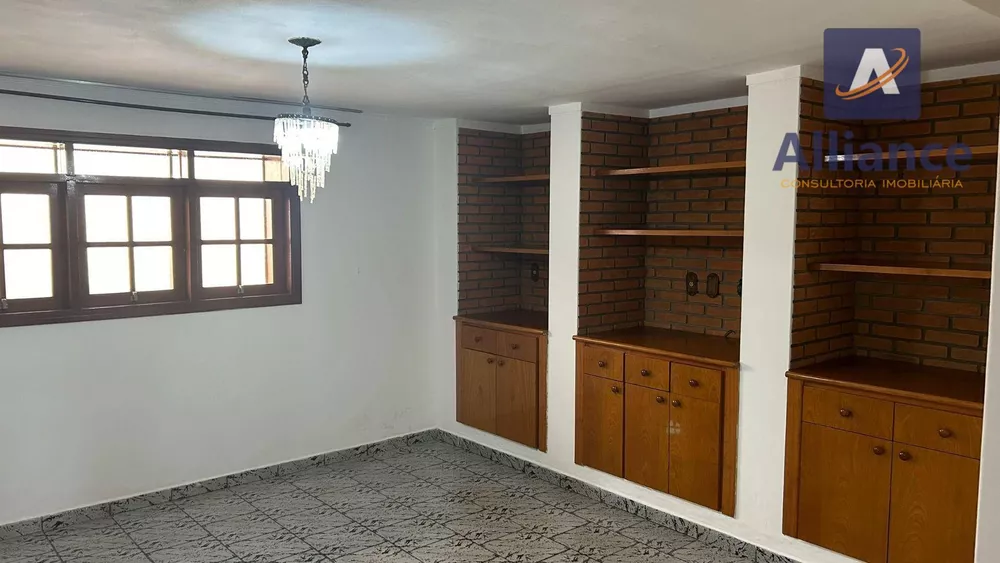 Casa para alugar com 3 quartos, 180m² - Foto 15