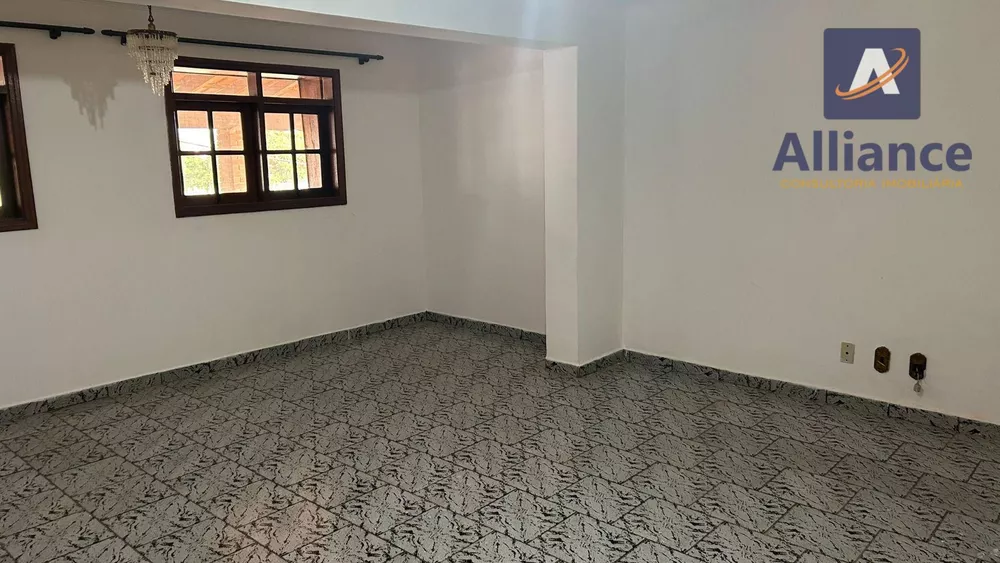 Casa para alugar com 3 quartos, 180m² - Foto 6