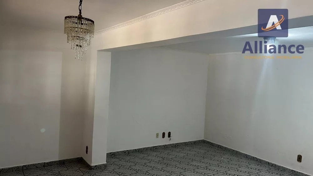 Casa para alugar com 3 quartos, 180m² - Foto 5