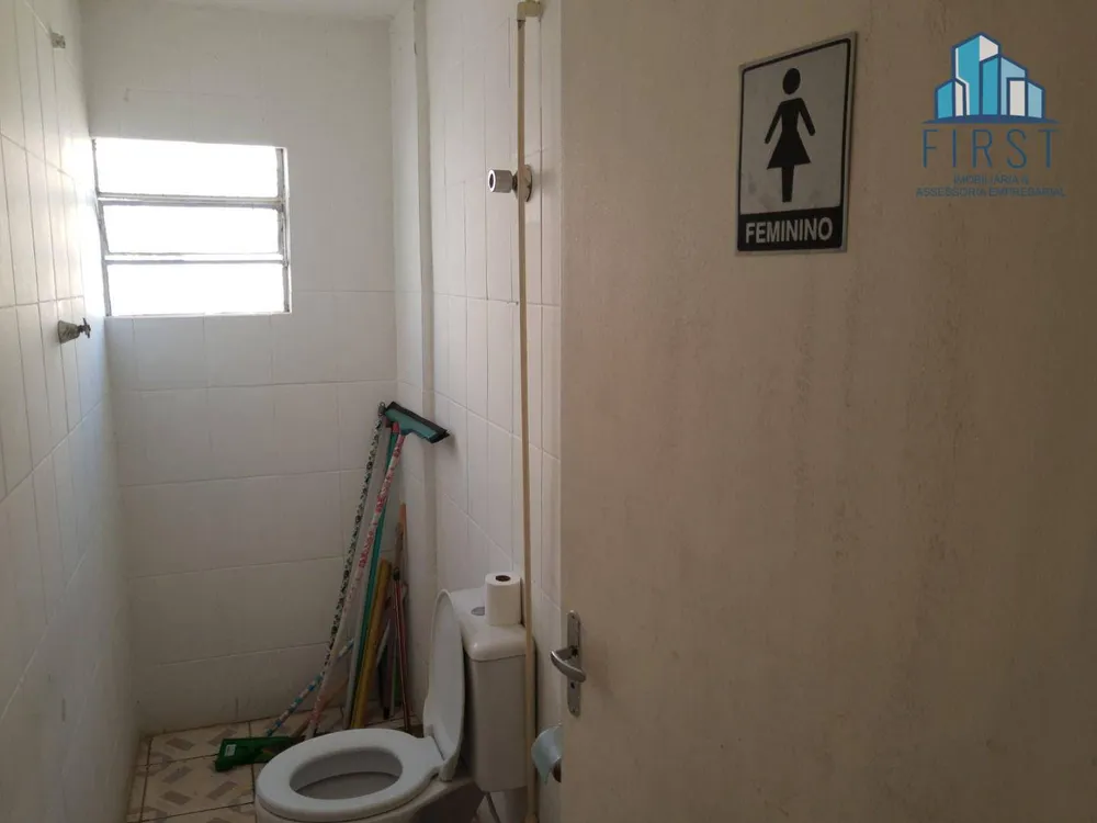 Casa, 6 quartos, 328 m² - Foto 11